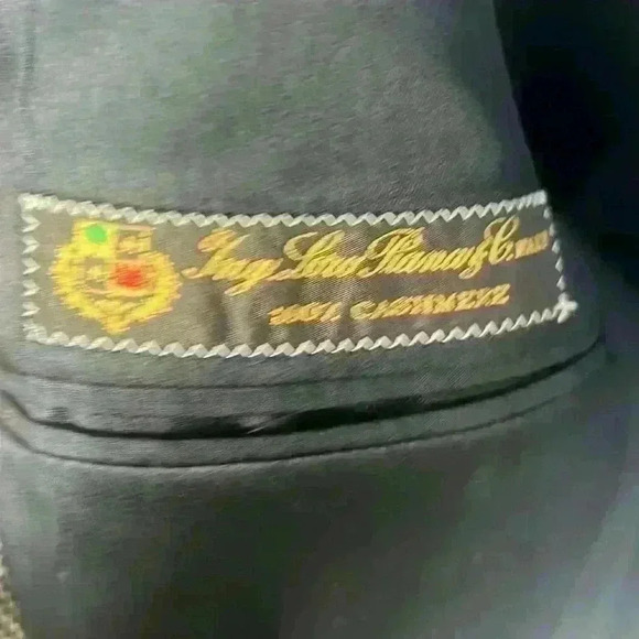 LORO PIANA Men’s 100 % Cashmere luxury jacket Aberdeen. Measurements below. - Picture 4 of 10